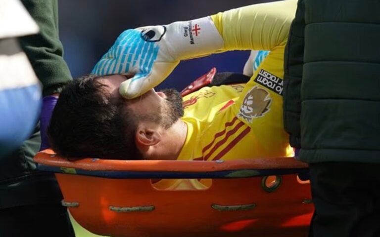 Mamardashvili and Gomez fitness updates ahead of Crystal Palace
