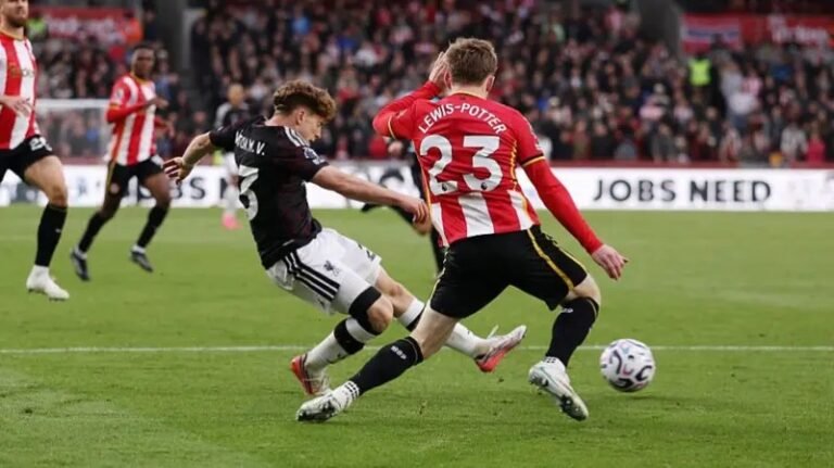 Brentford 1-2 Liverpool: Reds come from behind to beat nine-man Bees