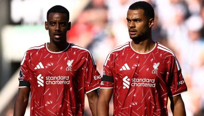 Alexander Isak and Cody Gakpo